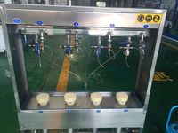 Monobloc de remplissage et de bouchage de bière semi-automatique |   Machine de mise en bouteille pour microbrasserie à contre-pression