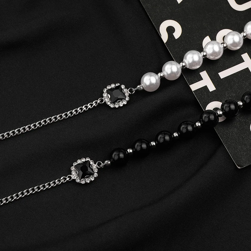 Craft Wolf original special design black stone collana yingyang con catena di perle in bianco e nero