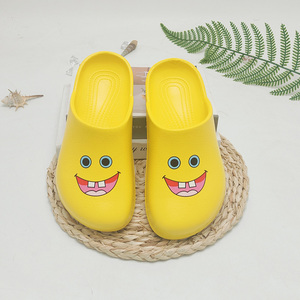 Couleurs vives Style sans fin Designer Sabot Mule Pantoufles Adultes Juniors Logo personnalisé EVA Plate-forme Respirant Jardin Chaussures Automne - Product Image 2