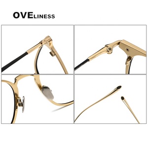 Montura de gafas de titanio puro para hombre, novedad de 2024, monturas de gafas cuadradas <span class=keywords><strong>Retro</strong></span> Vintage para mujer, gafas de metal de Corea - Product Image 4