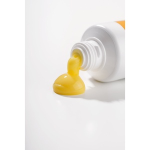 [Isntree] Crème Tonifiante C-Niacin 50ml avec Argousier pour un Éclat et une Hydratation Intense, Soin Éclaircissant à la Vitamine C - Product Image 3