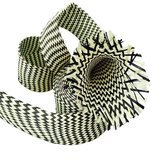 High-Temperature Resistance Carbon Aramid Fiber Hybrid Braided Sleeve Woven Technics for Car Bag Luggage Outdoor Use