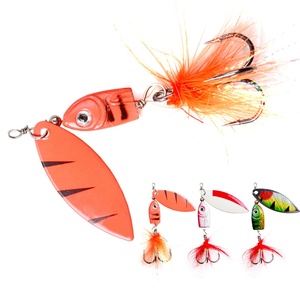 Esca Metallica Rotante con Piume - Spinnerbait a Lunga Gittata con Ami per Spigola e Pesca in <span class=keywords><strong>Mare</strong></span> - Product Image 2