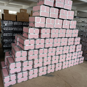 Caja de aluminio de lujo <span class=keywords><strong>para</strong></span> cosméticos, neceser <span class=keywords><strong>profesional</strong></span> <span class=keywords><strong>para</strong></span> maquillaje, <span class=keywords><strong>manicurista</strong></span>, <span class=keywords><strong>Maleta</strong></span> de viaje, organizador de cosméticos, estuche de tren de maquillaje - Product Image 6