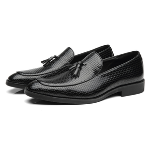 High Quality Litalian Wedding Loafers Men Outdoor Shoes Loafers Classic for Men <b>Dress</b> Shoes Oxfords Mens Shoes - Product Image 1