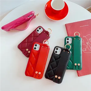 Casing Ponsel Silikon Kulit Tali Gelang untuk Iphone 13 12 MiNi 11 Pro X XR XS Max 6S 7 8 Plus SE 2 Penutup