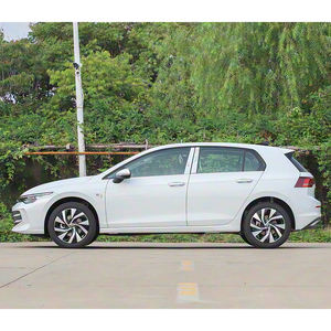 V W 26 <span class=keywords><strong>Golf</strong></span> 300TSI R-Line <span class=keywords><strong>Blanc</strong></span> <span class=keywords><strong>7</strong></span> vitesses DCT Euro VI 1.5T Turbo Essence Cinq portes Cinq places Hayon Voiture Véhicule - Product Image 3