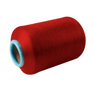 Özelleştirilmiş tasarım kırmızı renk çizilmiş dokulu çevre dostu polyester örme kumaş 70d için dope boyalı iplik bükülmüş