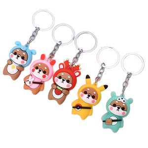 Llavero de Goma con Colgante de Oso de Dibujos Animados, Diseño de Bolso Bonito, Pequeño Regalo Duradero y Ecológico, Personalizable, Fábrica Vietnamita - Product Image 1