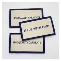 Étiquettes de vêtements pas chères, en tissu polyester doux de haute qualité, étiquettes tissées pour le col des vêtements