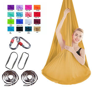 Ensemble <span class=keywords><strong>de</strong></span> hamac <span class=keywords><strong>de</strong></span> fitness en nylon <span class=keywords><strong>de</strong></span> 4m pour l'exercice d'inversion <span class=keywords><strong>de</strong></span> charge volante anti-gravité Pilates gymnastique et yoga aérien pour le <span class=keywords><strong>camping</strong></span> randonnée - Product Image 4