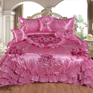 Ensemble <span class=keywords><strong>de</strong></span> chambre à coucher luxueux en <span class=keywords><strong>satin</strong></span> <span class=keywords><strong>de</strong></span> haute qualité pour mariage. Couette <span class=keywords><strong>de</strong></span> mariage, drap <span class=keywords><strong>de</strong></span> <span class=keywords><strong>lit</strong></span>, taie d'oreiller. Best-seller dans la région des Caraïbes. - Product Image 6