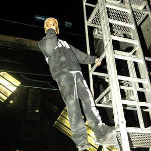 Sweat à capuche personnalisé avec impression bouffante et grand logo patchwork survêtement de <span class=keywords><strong>haute</strong></span> qualité Streetwear survêtement unisexe - Product Image 3