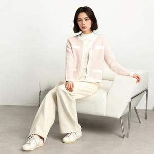 Женский трикотажный кардиган из натуральной шерсти, с круглым вырезом и 100% - Product Image 5