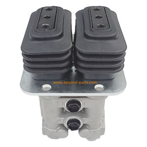 อะไหล่รถขุด CX210B วาล์วควบคุมเท้าแบบไพล็อต KRJ5803 - Product Image 1