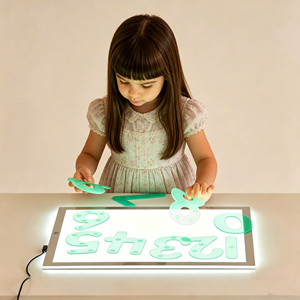 Tavola Luminosa LED Sensoriale TOP per Bambini, Giocattolo Educativo per Disegno, Pannello Luminoso LED Prescolare - Product Image 4