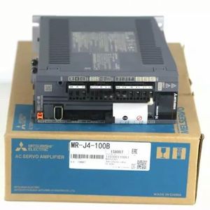 Amplificador de Potencia Serie J4 1KW Trifásico 220V MR-J4-100B MR-J4-200B MR-J4-350B MR-J4-500B MR-J4-700B - Product Image 1