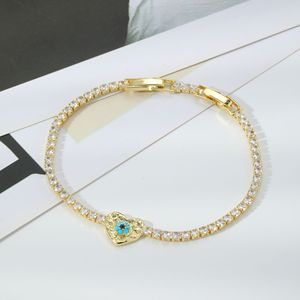 Nouveau Bracelet Romantique et Fantaisiste en Forme de Cœur et de Feuille Colorée <span class=keywords><strong>pour</strong></span> Femme, Chaîne Esthétique Botanique avec Breloque Amour, Bijou en Cuivre Style Cottagecore, Cadeau - Product Image 2