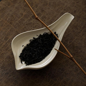 ชุดน้ำชากังฟูเครื่องเคลือบดินเผาทำมือเป็นมิตรกับสิ่งแวดล้อมเถ้าหญ้าเซรามิกช้อนดินน้ำมันสี่ใบโคลเวอร์สำหรับใช้ในครัวเรือนชา - Product Image 1