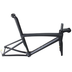 700C Road Frameset With Disc Compatibility Full Internal Cable Routing BB86 Specification Flat Mount Design R1058B T700 Carbon R - Product Image 3