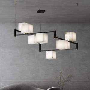 Lámpara colgante LED moderna de hierro negro lineal con pantallas cuadradas de alabastro para sala de estar, luz blanca cálida de 3500K - Product Image 1