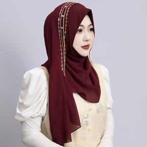 Voile instantané tendance avec chaîne de perles en mousseline, foulard musulman élégant, hijab pré-noué pour femme, écharpe islamique - Product Image 1