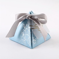 Triangle bronzant fleur ruban boîtes pyramide papier cadeau bonbons doux emballage boîte pour décor de fête de mariage