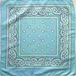 Pañuelo Personalizado: Muestra Tu Creatividad con Diseños a Medida, Perfecto para Cumpleaños y Ocasiones Especiales - Product Image 2