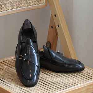 Mocasines versátiles, casuales y formales de estilo italiano para hombre con suelas suaves y cómodas - Product Image 1