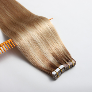 Extensions a Nastro di <span class=keywords><strong>Capelli</strong></span> Umani Europei 100% <span class=keywords><strong>Veri</strong></span> Remy, Doppia Trama, Lisci, con Cuticole Completamente Allineate, Colore Balayage, per Vendita all'Ingrosso - Product Image 5