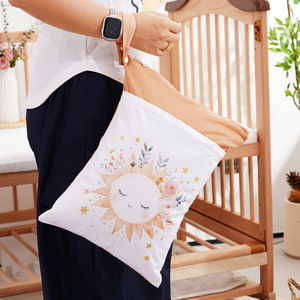 Happy Flute Custom Small MOQ Personalizado Impermeable Poliéster Imprimir Pañal Bolsa húmeda Paquete individual Bolsa de pañales para bebés Jardín de infantes - Product Image 2