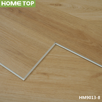 Carreaux et planches de vinyle de luxe imperméables Produits de sol SPC Plancher de salle de bain avec dalles de porcelaine Conceptions sophistiquées Revêtement de sol SPC