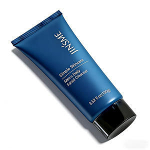 Nettoyant moussant à la vitamine C en marque propre, acide hyaluronique, acide glycolique pour le nettoyage quotidien du visage des hommes, contrôle du sébum, nettoyage des pores - Product Image 4