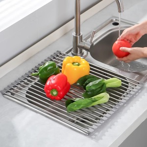 <span class=keywords><strong>Escurridor</strong></span> de Platos <span class=keywords><strong>Plegable</strong></span> de Silicona OEM para Colocar Sobre el Fregadero, <span class=keywords><strong>Escurridor</strong></span> Enrollable <span class=keywords><strong>Multiusos</strong></span> para Platos, Frutas y Verduras - Product Image 3