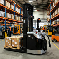 Chariot élévateur électrique industriel de 2 tonnes avec mât en acier H renforcé pour plus de stabilité