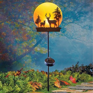 Lampe solaire de jardin LED avec scène de montagne, résistante à l'eau, portable, garantie de 2 ans - Product Image 2