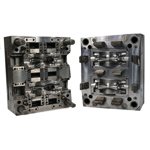 Moule d'injection multi-cavités pour le moulage de plastiques médicaux semi-fixés avec traitement CNC EDM - Product Image 3