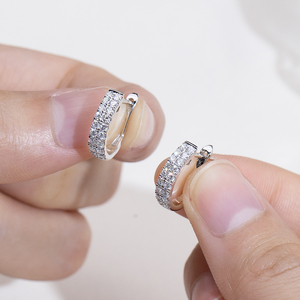 Boucles d'oreilles rondes en or blanc 9 carats avec diamants pour femmes Messi Jewelry MSE-900 - Product Image 4