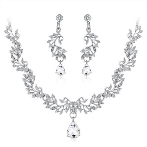 <span class=keywords><strong>Set</strong></span> perhiasan berlian pengantin, <span class=keywords><strong>Set</strong></span> perhiasan berlian pengantin elegan kalung kaca paduan air minimalis gaya baru - Product Image 5