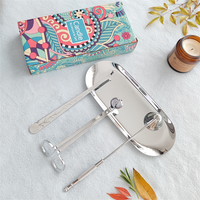 Vente en gros Mini kit d'entretien des bougies Coupe-mèche de luxe en acier inoxydable Set d'outils pour bougies modernes pour les soins à domicile Plateau avec emballage