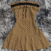 Heißes Mädchenkleid mit Punktemuster, Taillenbetonung, trägerlos, Patchwork-Spitze, süßes kurzes Kleid, ärmelloses Tanktop, schlankmachende Kleidung