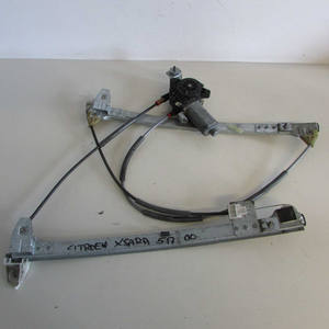 Alzacristalli Anteriore Sinistro Usato per Citroen Xsara 1997-2006 Modello 5 Porte 7303 47-2-D-13 - Product Image 1