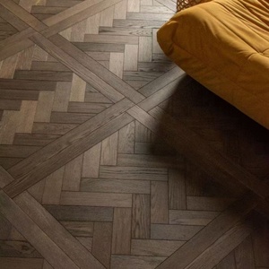 <span class=keywords><strong>Parquet</strong></span> artigianale Versailles in legno multistrato in rovere affumicato - Product Image 4