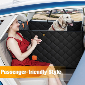 Vente en gros Housse de siège arrière de <span class=keywords><strong>voiture</strong></span> <span class=keywords><strong>pour</strong></span> animaux de compagnie de qualité supérieure avec cloison matelassée et poches de rangement adaptées aux passagers - Product Image 2