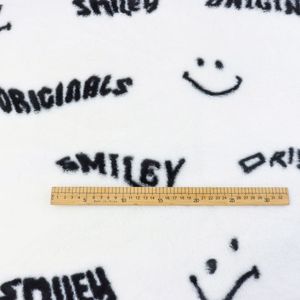 Tela de Piel Sintética de Conejo 100% Poliéster con Estampado de Letras y Sonrisas Personalizado para Diseño de Ropa Creativa - Product Image 4