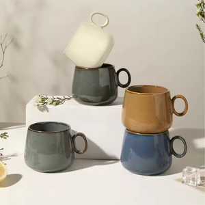 Taza de Cerámica Moderna Minimalista de Estilo Japonés para Café, Té o Leche con Acabado Brillante Azul/Marrón/Gris Claro Sostenible - Product Image 1