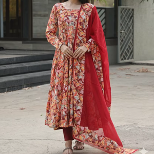 Conjunto de Kurta Anarkali con Estampado Floral de Rayón Premium para Mujer Unity Luxure con Dupatta de Chifón, Ropa Étnica Suave y Transpirable - Product Image 1