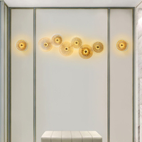 Luz LED de pared de lujo de Arte de diseñador para fondo de sofá de escalera de sala de estar; cuerpo de lámpara de hierro creativo
