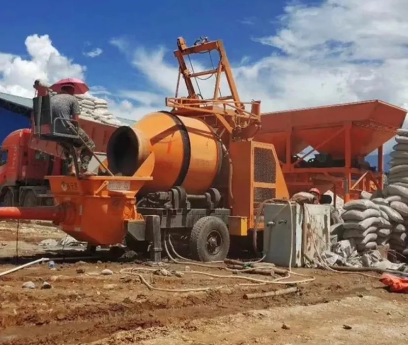 Tuyaux de livraison de 100m Pompe à béton diesel avec bétonnière pour le mélange du pompage du béton/Bétonnière na kombinado sa pump