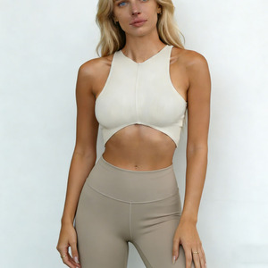 Soutien-gorge de sport côtelé haute performance pour femme en nylon et élasthanne recyclables, idéal pour le fitness, le yoga et l'entraînement, très extensible - Product Image 1